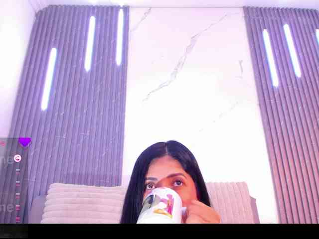 Isis-L0ve webcam