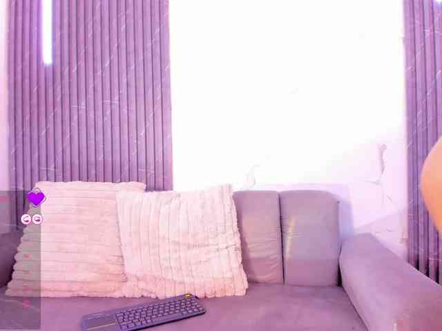 Isis-L0ve webcam