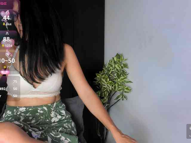 Isis-L0ve webcam