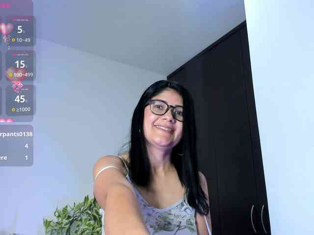 Isis-L0ve webcam