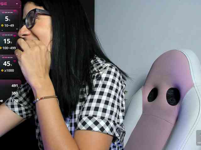 Isis-L0ve webcam