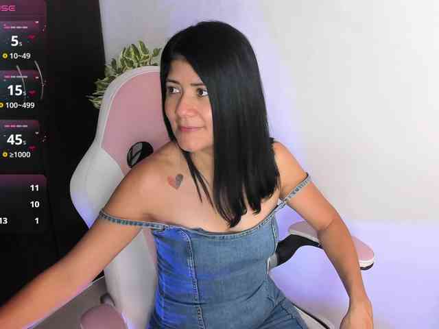 Isis-L0ve webcam
