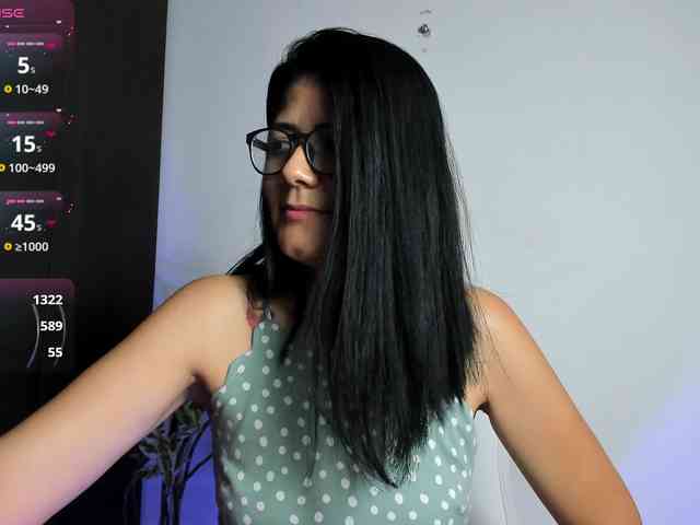 Isis-L0ve webcam