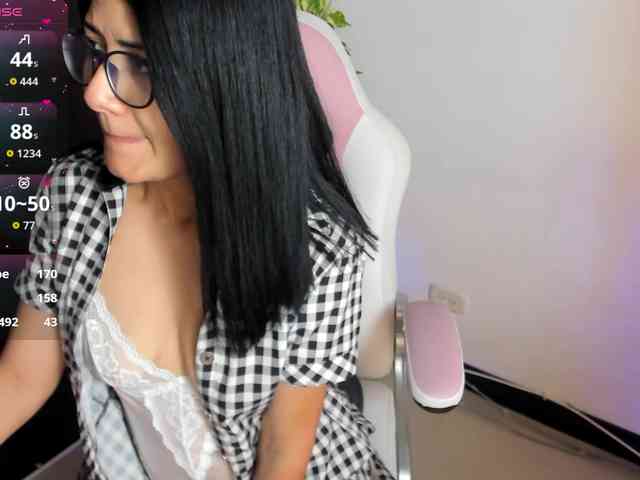 Isis-L0ve webcam