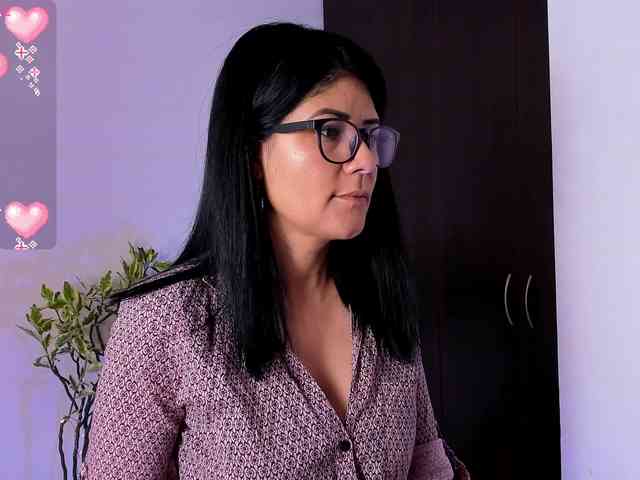 Modelo: Isis-L0ve