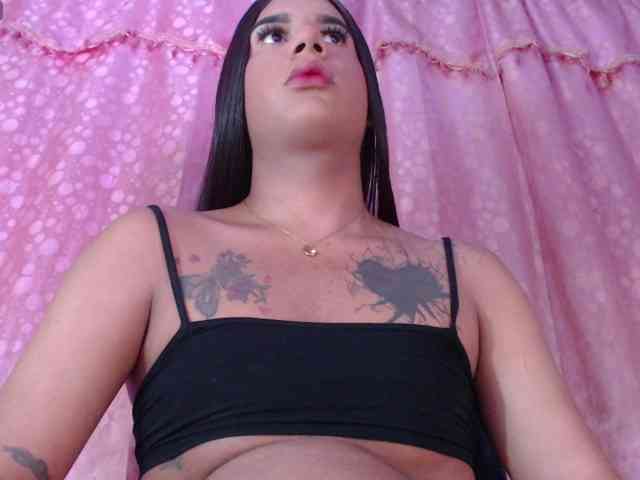 CAMILABIGDICK Live Webcam on BongaCams