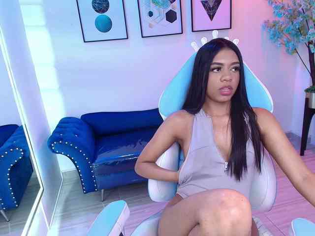 Sophie-clay webcam