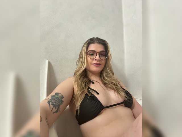 ReneeAnderson live cam