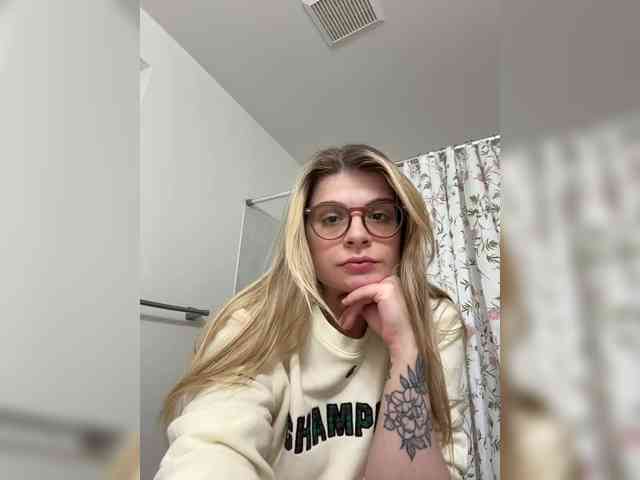ReneeAnderson webcam