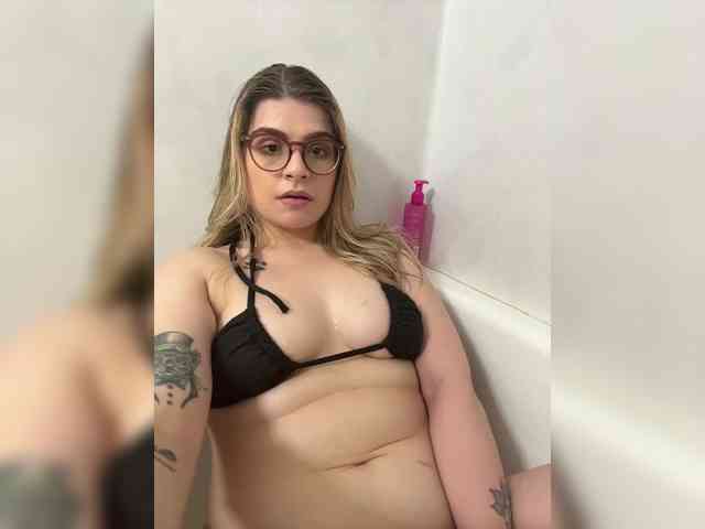 ReneeAnderson webcam