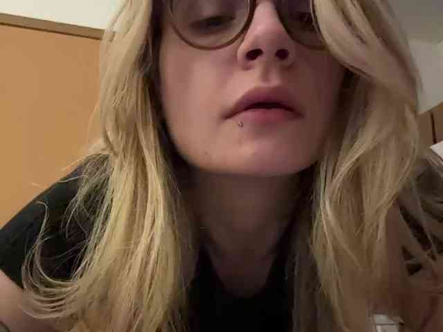 ReneeAnderson webcam