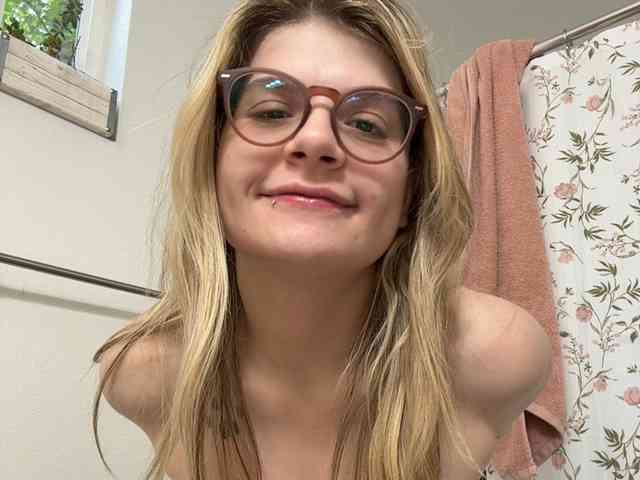 ReneeAnderson webcam