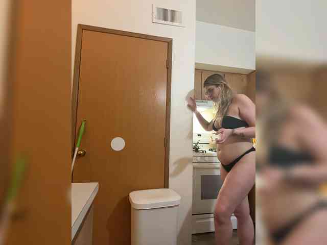 ReneeAnderson webcam