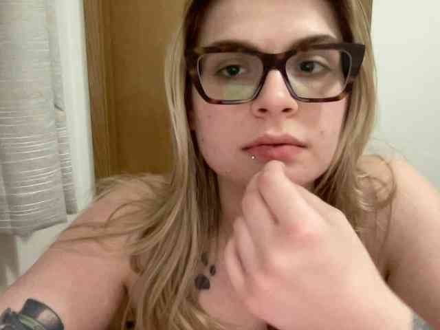 ReneeAnderson webcam