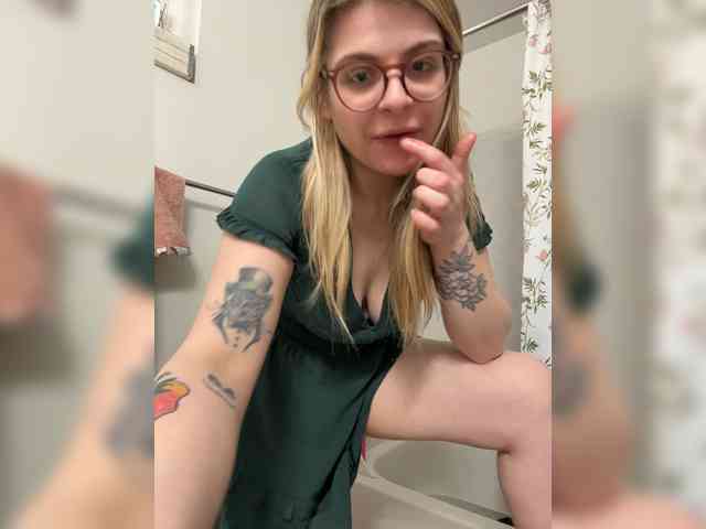 ReneeAnderson webcam