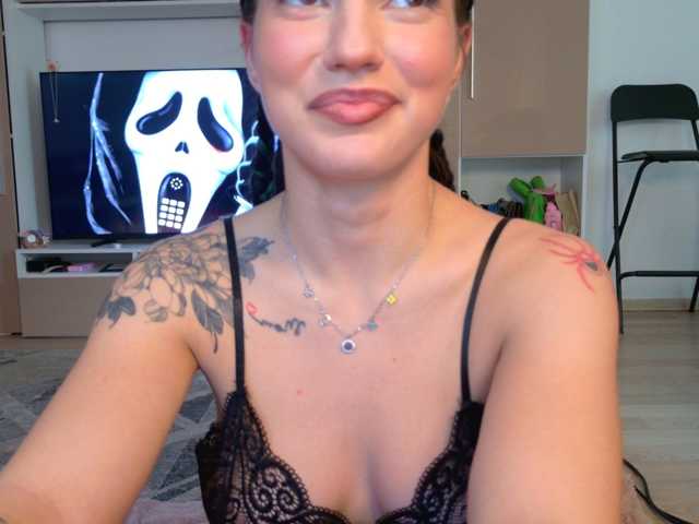 Christahot live cam on BongaCams