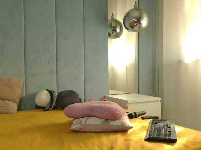 Christahot live cam on BongaCams