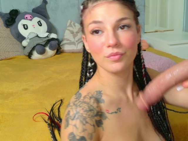 Christahot live cam on BongaCams