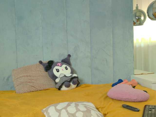 Christahot live cam on BongaCams