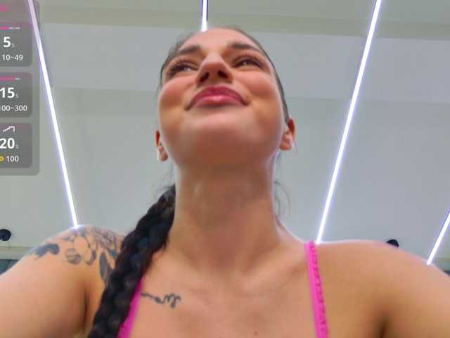 Christahot live cam on BongaCams