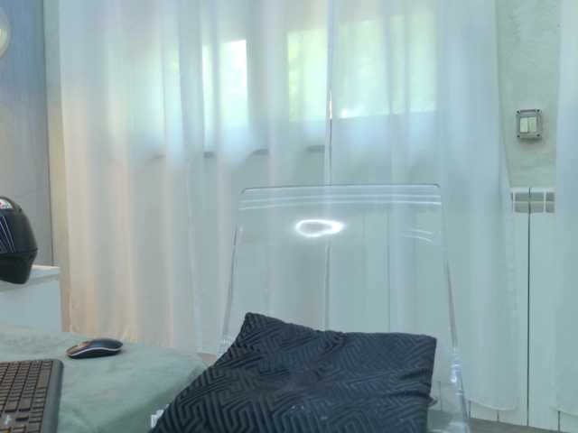 Christahot live cam on BongaCams