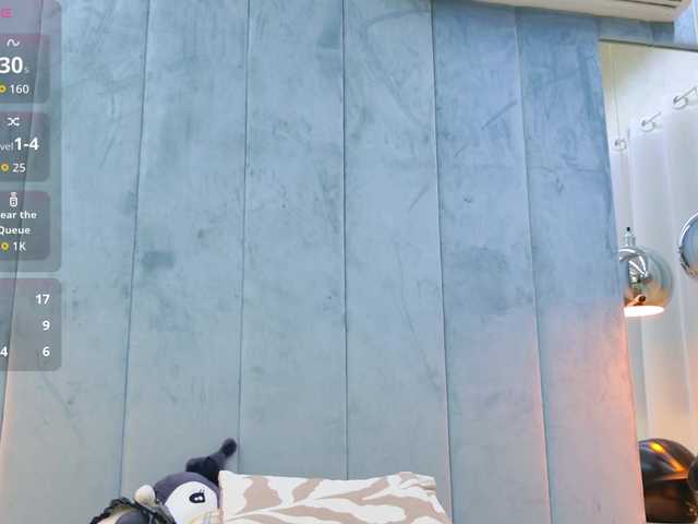 Christahot live cam on BongaCams