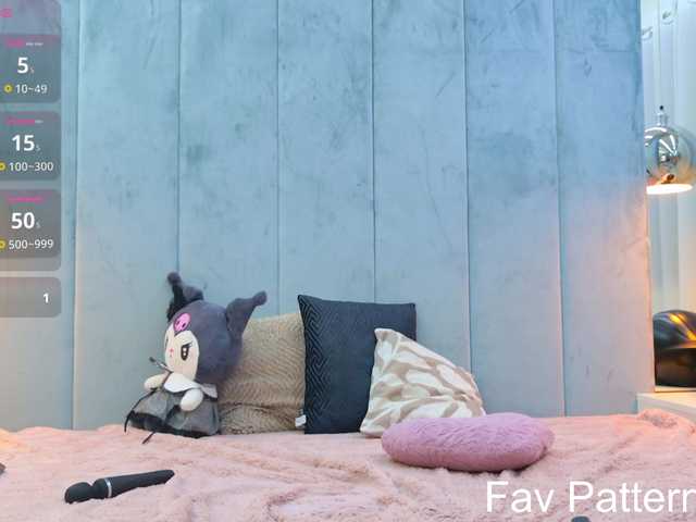 Christahot live cam on BongaCams