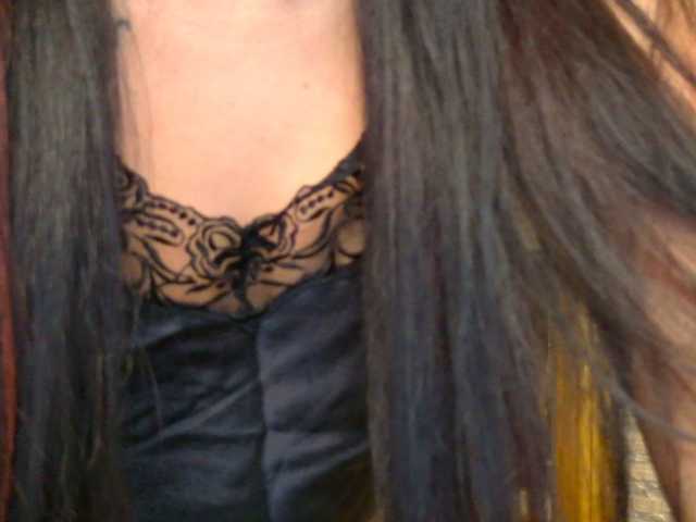 Christahot live cam preview