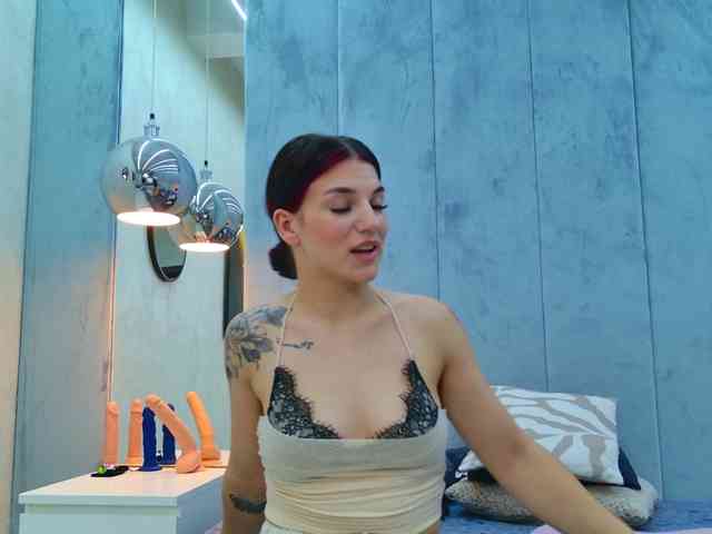 Christahot webcam