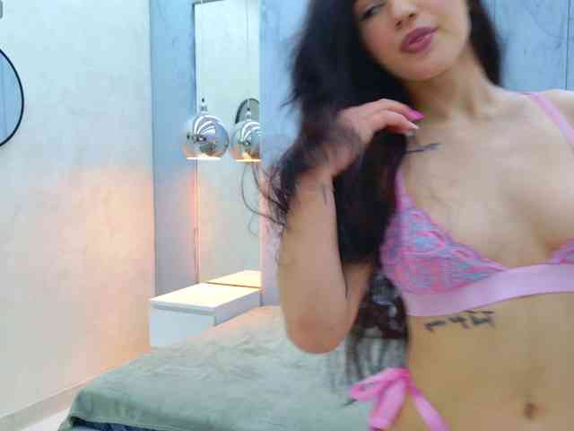 Christahot webcam
