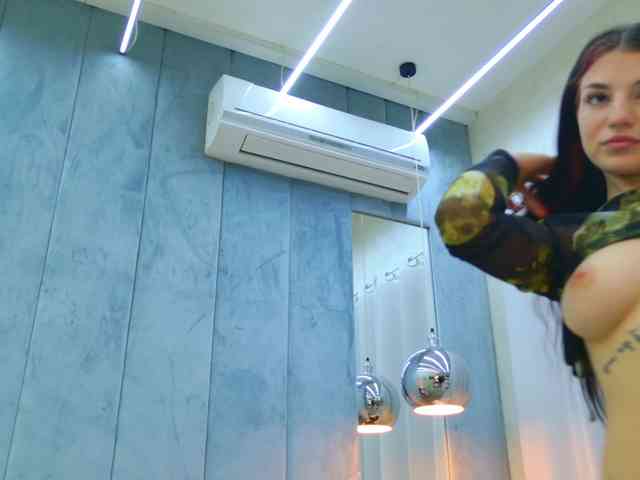 Christahot webcam