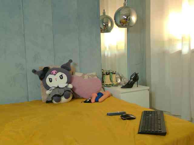 Christahot webcam