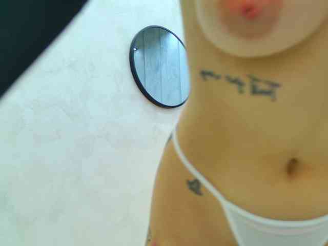 Christahot webcam