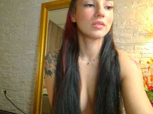 Christahot webcam