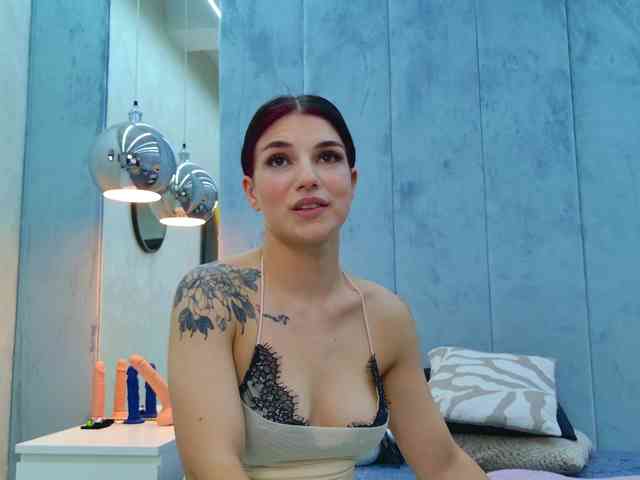Christahot webcam
