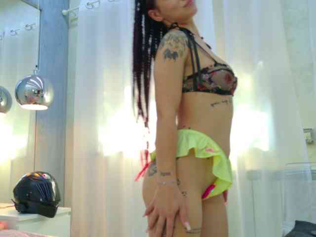 Christahot webcam