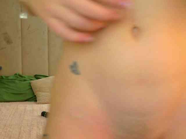 Christahot webcam