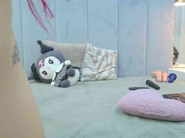 Christahot webcam