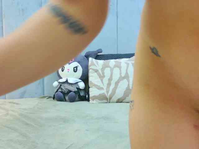 Christahot webcam