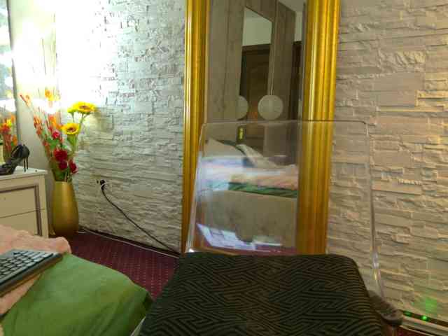 Christahot webcam
