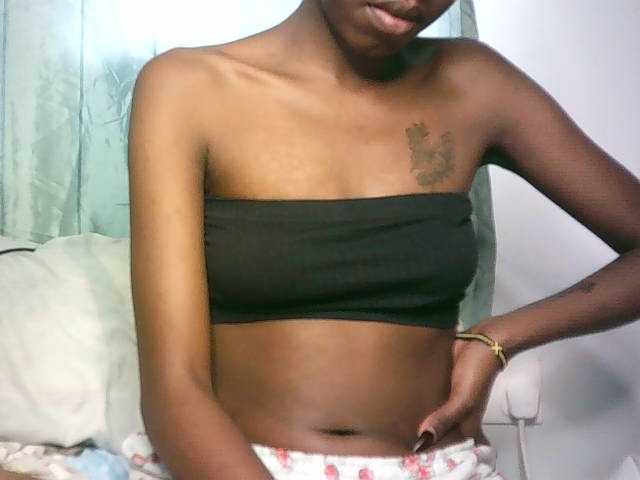badassebony live cam on BongaCams