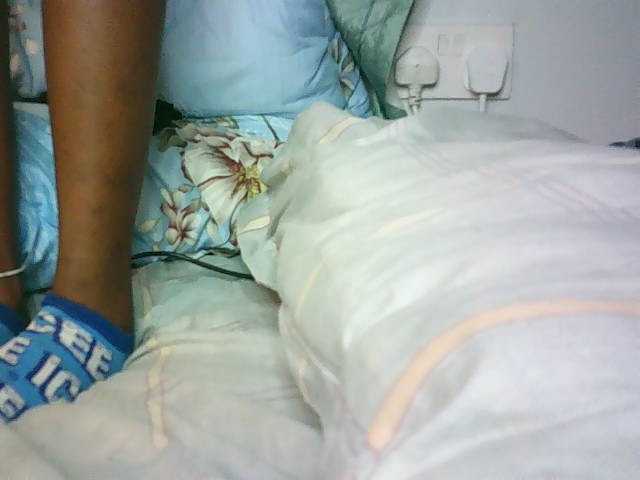 badassebony live cam on BongaCams