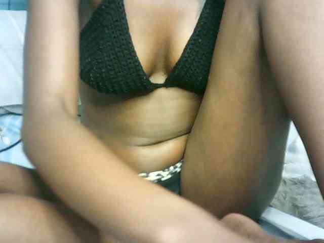 Model: blackebony100