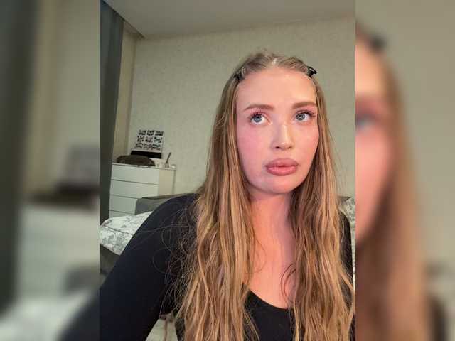 MILEDIUM live cam on BongaCams