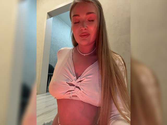 MILEDIUM live cam on BongaCams
