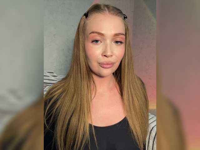 MILEDIUM Nude Live Sex Shows