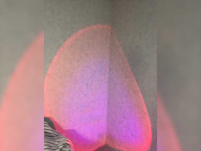 MILEDIUM live cam