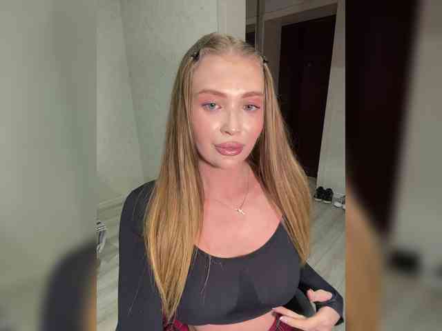 MILEDIUM Sex Cam Show