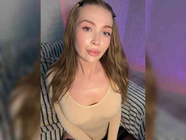 MILEDIUM Live Webcam on BongaCams