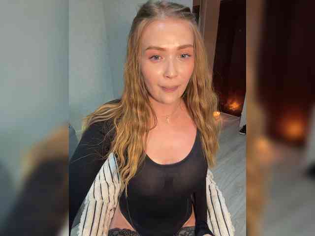 MILEDIUM Sex Cam Show